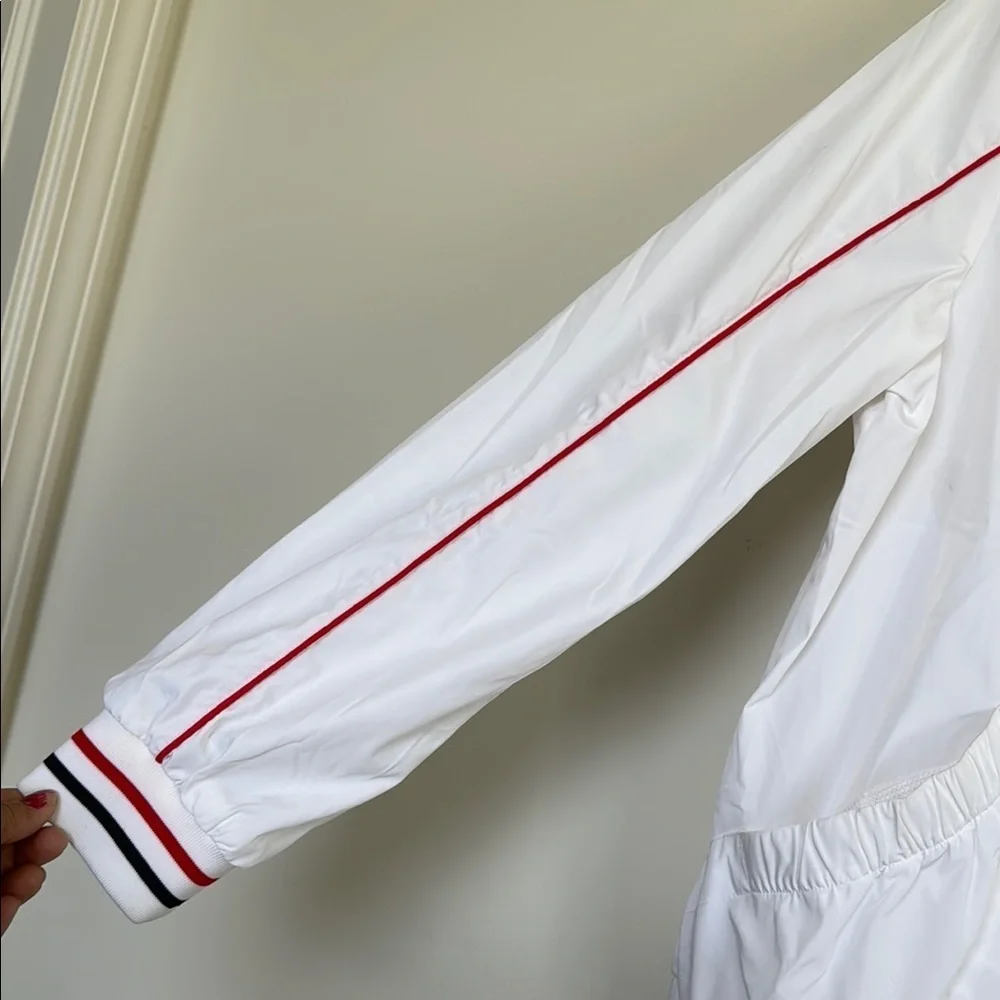 Tommy Hilfiger chic white